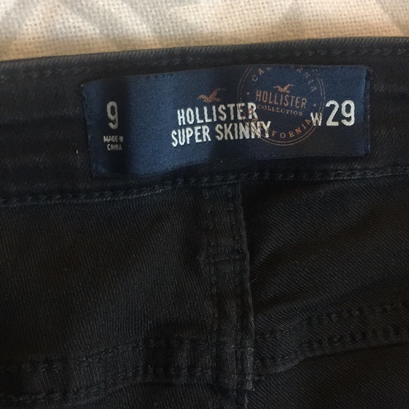 HOLLISTER SUPER SKINNY JEANS - Picture 4 of 5